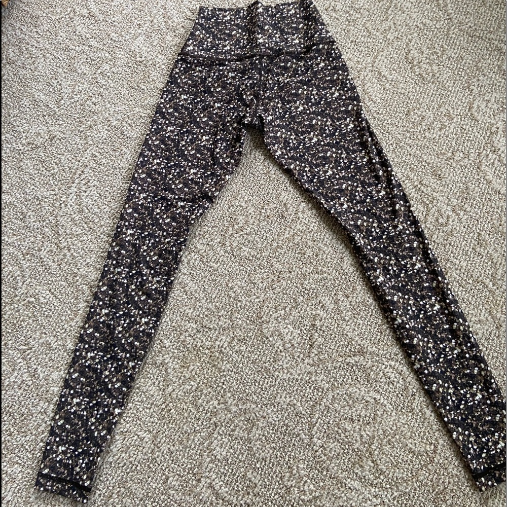 Lululemon Leggings Like New!
